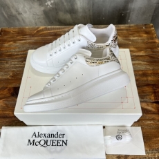 Alexander Mcqueen Low Shoes